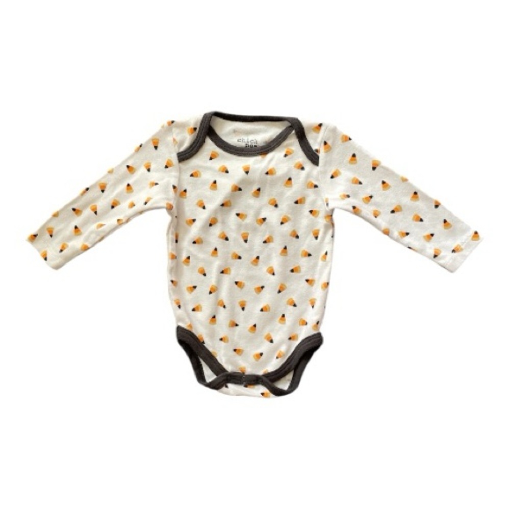 #121, Chick pea Baby One Piece with Candy Corn Print, size 6-9 mo